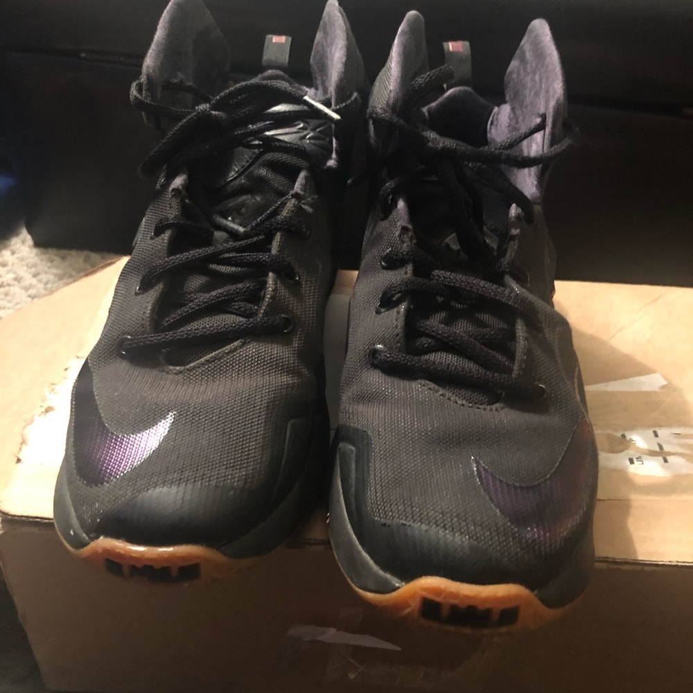 Lebron’s - Picture 2 of 4